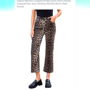 NWT Womens Leopard Printed Jeans Cheetah Cropped Flare Jeans Stretchy XXL